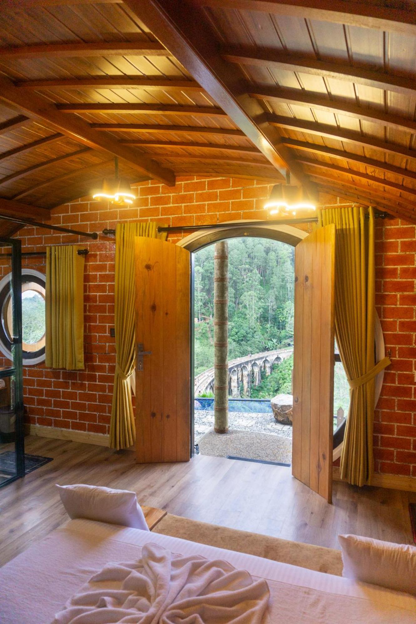 Hobbit Hole Hideaway Bed & Breakfast Ella Ngoại thất bức ảnh