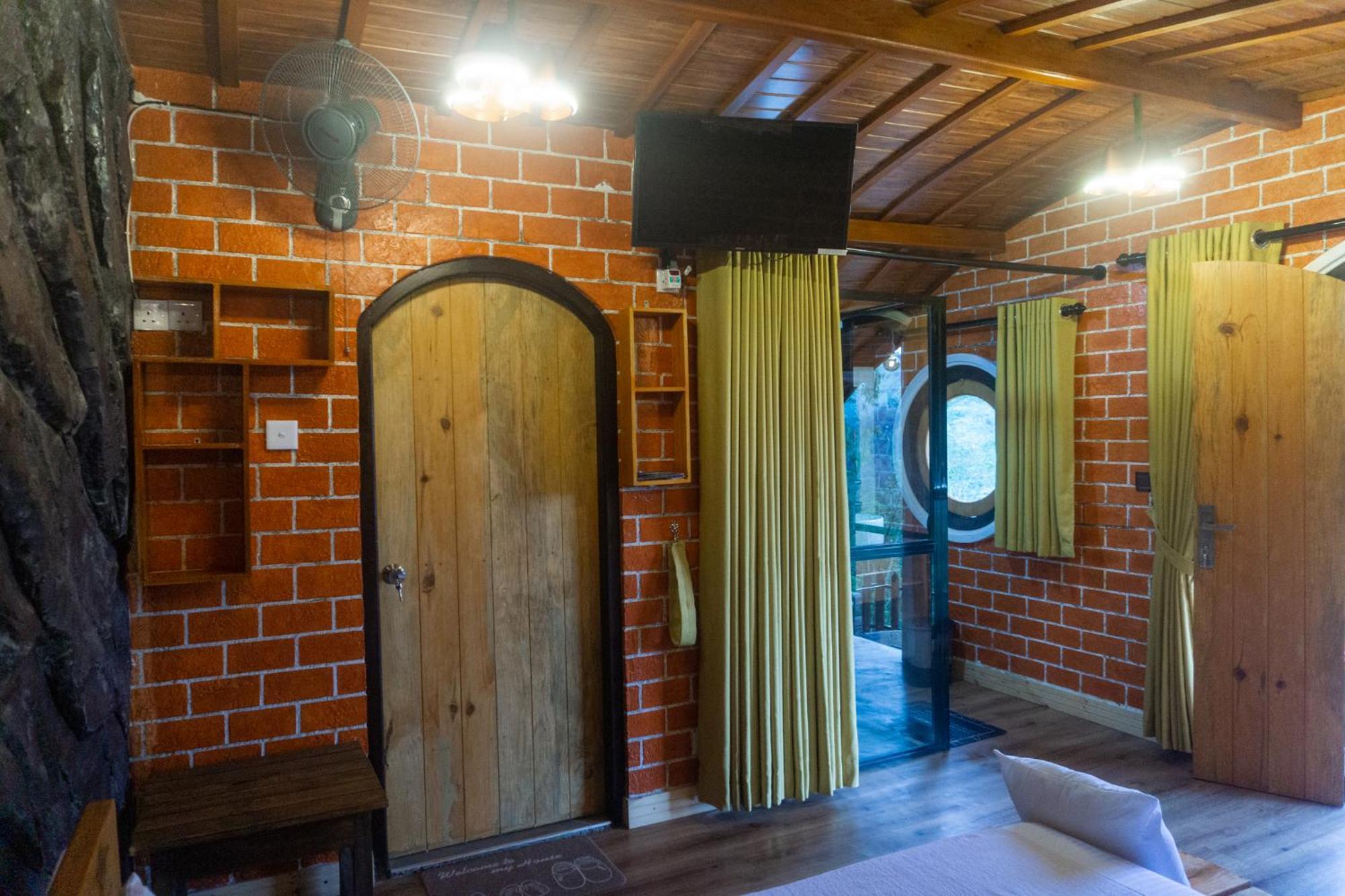 Hobbit Hole Hideaway Bed & Breakfast Ella Ngoại thất bức ảnh